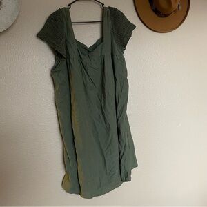 OLD NAVY - Army Green Lace Sleeve Dress - Midi Length